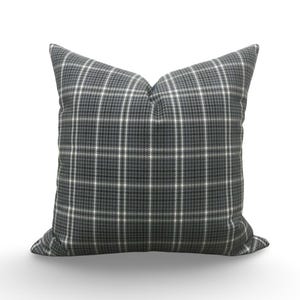 Decorative Pillow Tuxedo Sherlock 20x20&quot; Plaid Knife Edge Cover