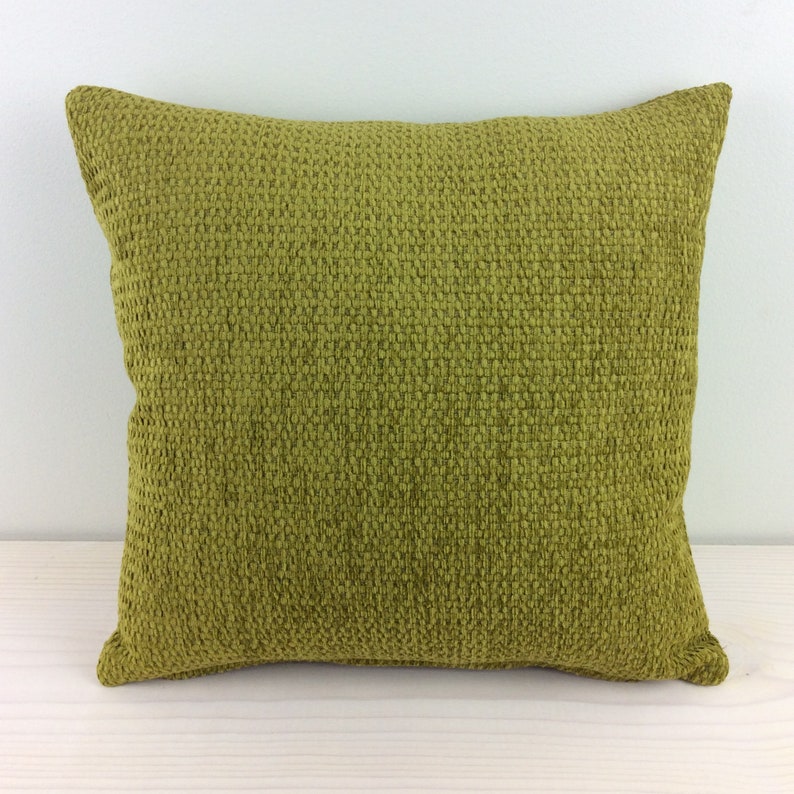Luxe Green Tea \u2013 16\u201dx16\u201d Arc Com Fabric Decorative Throw Pillow Cover