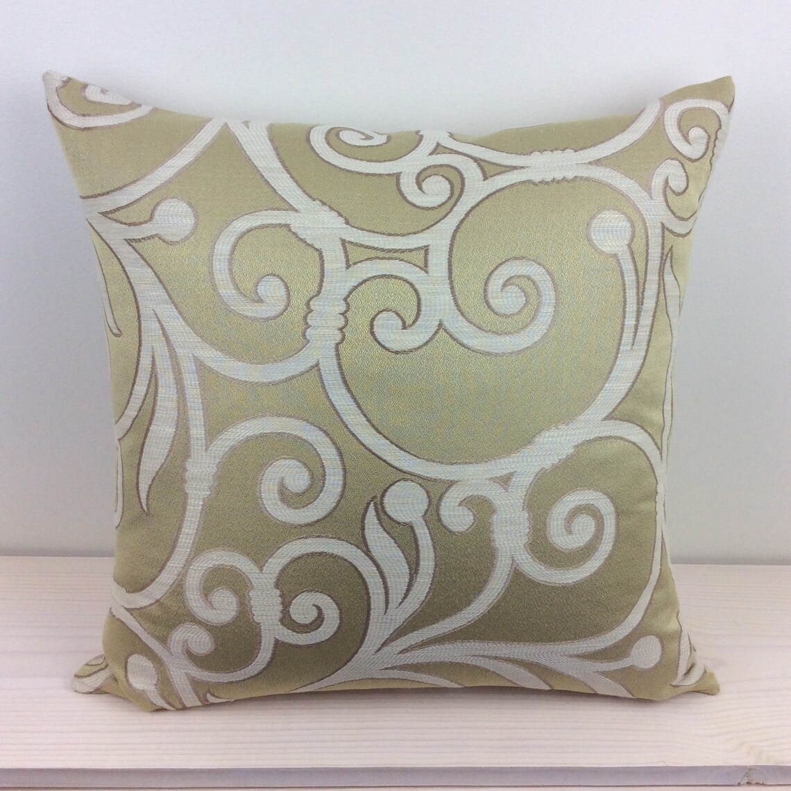 Duralee Fabric Decorative 22 Throw Pillow Cover Etsy UK