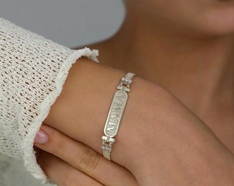 Script Mama Bracelet, Silver Egyptian Cartouche Bracelet, Personalized Name Jewelry, Custom Bracelet for Mom