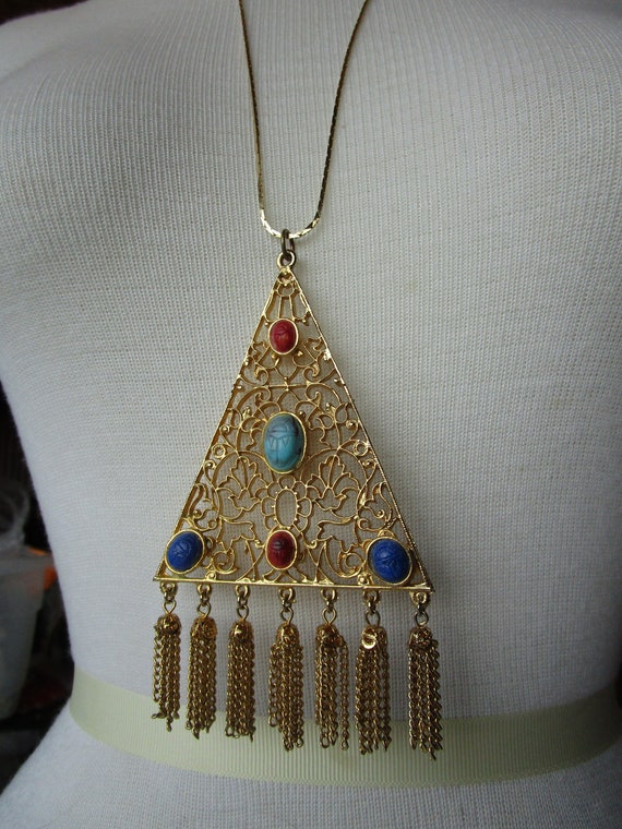1970s Large Filigree Pendant Fringe Necklace