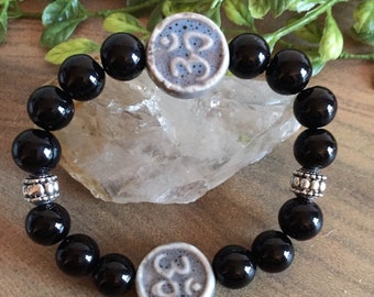 Om, Ohm Bracelet | Black Onyx Beads | Ceramic Ohm Bead | Meditation Bracelet | Spiritual Bracelet | Unisex Bracelet | Yoga Jewelry