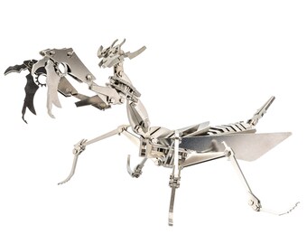 Kit de modelo de acero 3D de Mantodea: Rompecabezas de mantis religiosa con articulaciones móviles