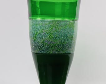 Monochromatic Green Encalmo Vase – Handblown Glass