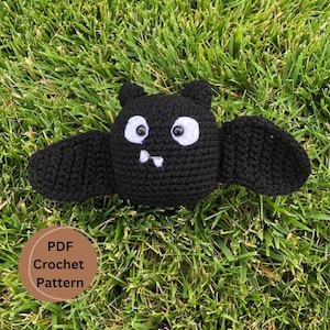 Jasper the Bat amigurumi crochet pattern, Halloween crochet pattern, halloween amigurumi pattern PDF