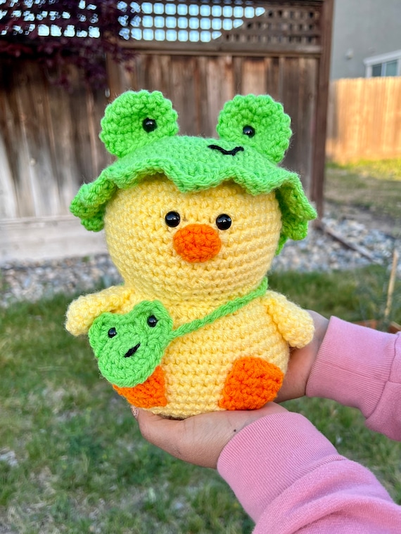カエルが大好きなアヒルの子のかぎ針編みアミグルミ PDF パターン