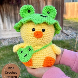 Frog Loving Duckling Crochet Amigurumi PDF Pattern, Amigurumi Duck Crochet Pattern