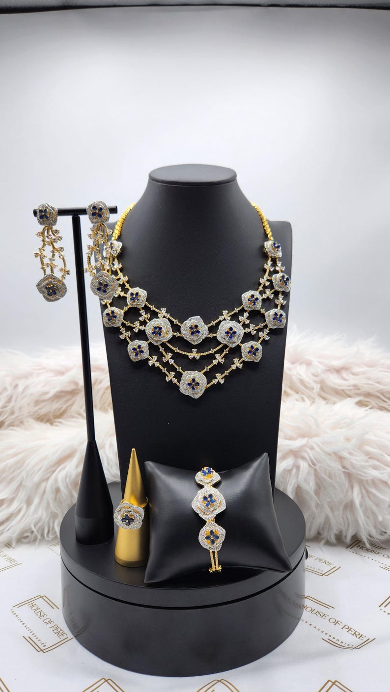 Charming Trio Crystal Bracelet Set main image 0