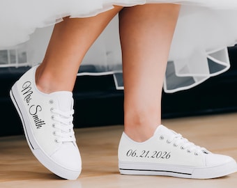 Personalisierte Brautschuhe - Sneaker nach Maß für die Hochzeit mit Name & Datum