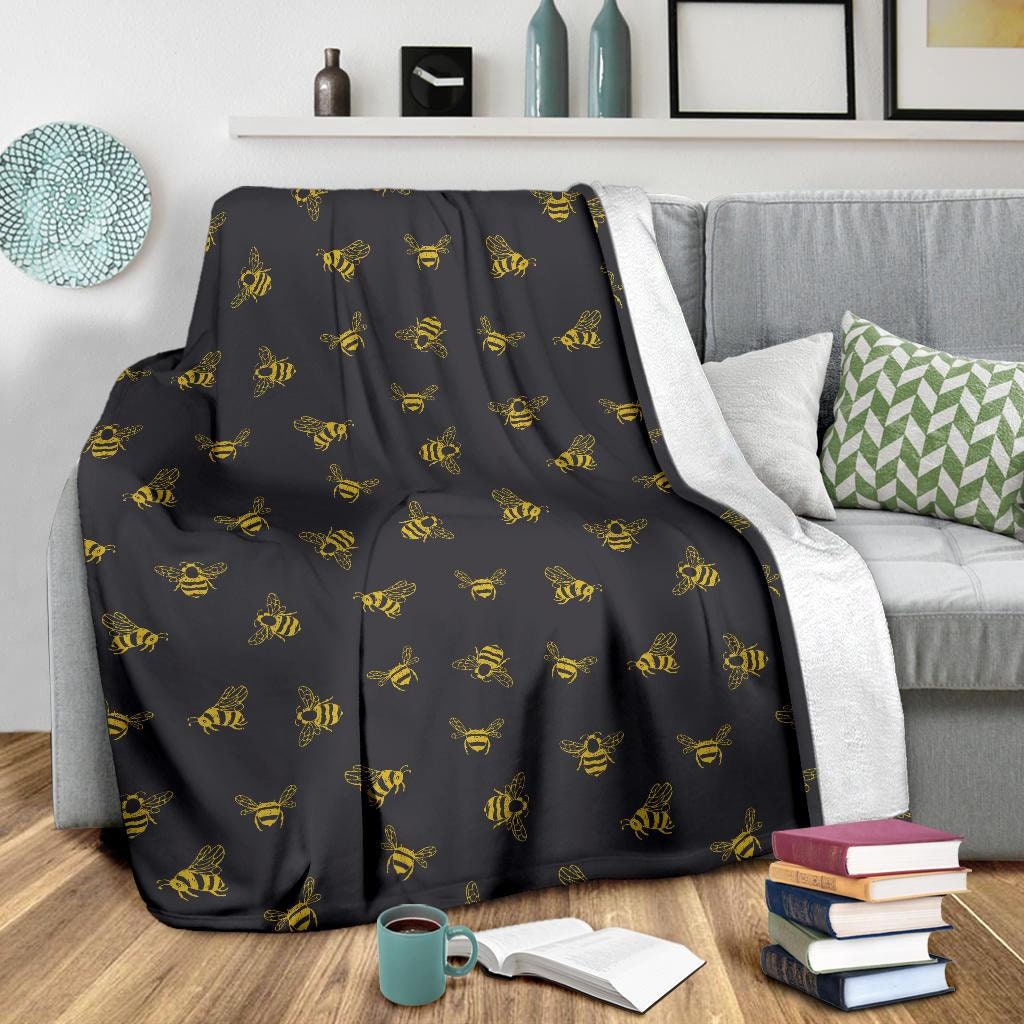 Bee Blanket Bee Throw Blanket Bee Fleece Blanket Bee Adult Blanket Bee Kid Blanket Etsy UK