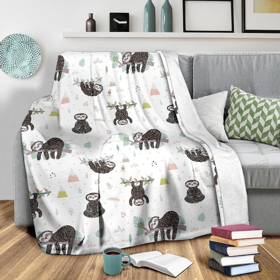 Mama Bear Throw Blanket Super Soft Fuzzy Plush Blanket for Gifts,Bedding  Quilt Home Decor for Couch Sofa Bed All Season,40x50 for Kids