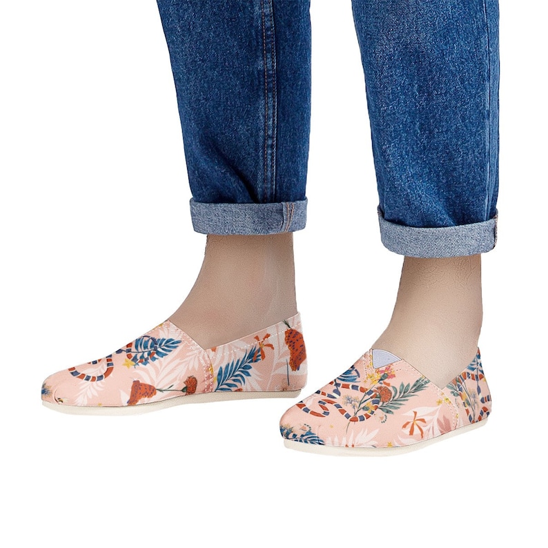 snake shoes