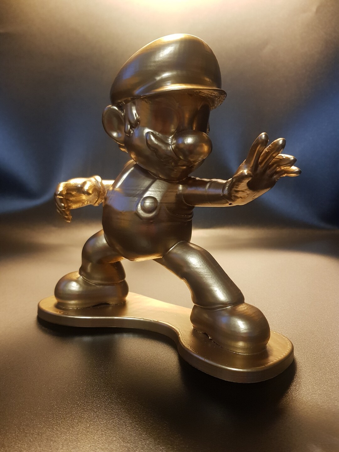 Video Game Golden Statue Etsy