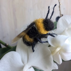 Felted Bumblebee Realistic Bee Spring Decoration Mothers Day Gift Felted Bee Gift for Her Felted Insect image 8