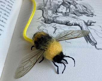 Felted Bee Bookmark Bumble Bee Book Accessories Felted Bee Book Lovers Gift idea Mother’s Day gift Needle felted Bee ornament Realistic Bee