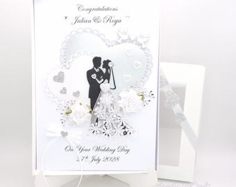 Handmade Personalised 3D Wedding Card with Floral Heart & Couple + Gift Box | Anniversary | Wedding | Engagement