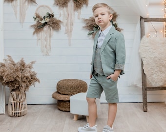 Boys green wedding suit a, green blazer, ring bearer outfit ,plaid vest, shorts