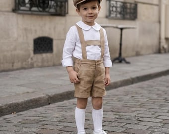 Blumenjungen Outfit, Bubikragenhemd, Shorts, Mütze, Hochzeitsanzug