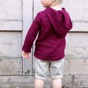 Muslin jumper with long sleeves, Organic baby clothes, Boys muslin shirt, Jumper with hoodie image 6