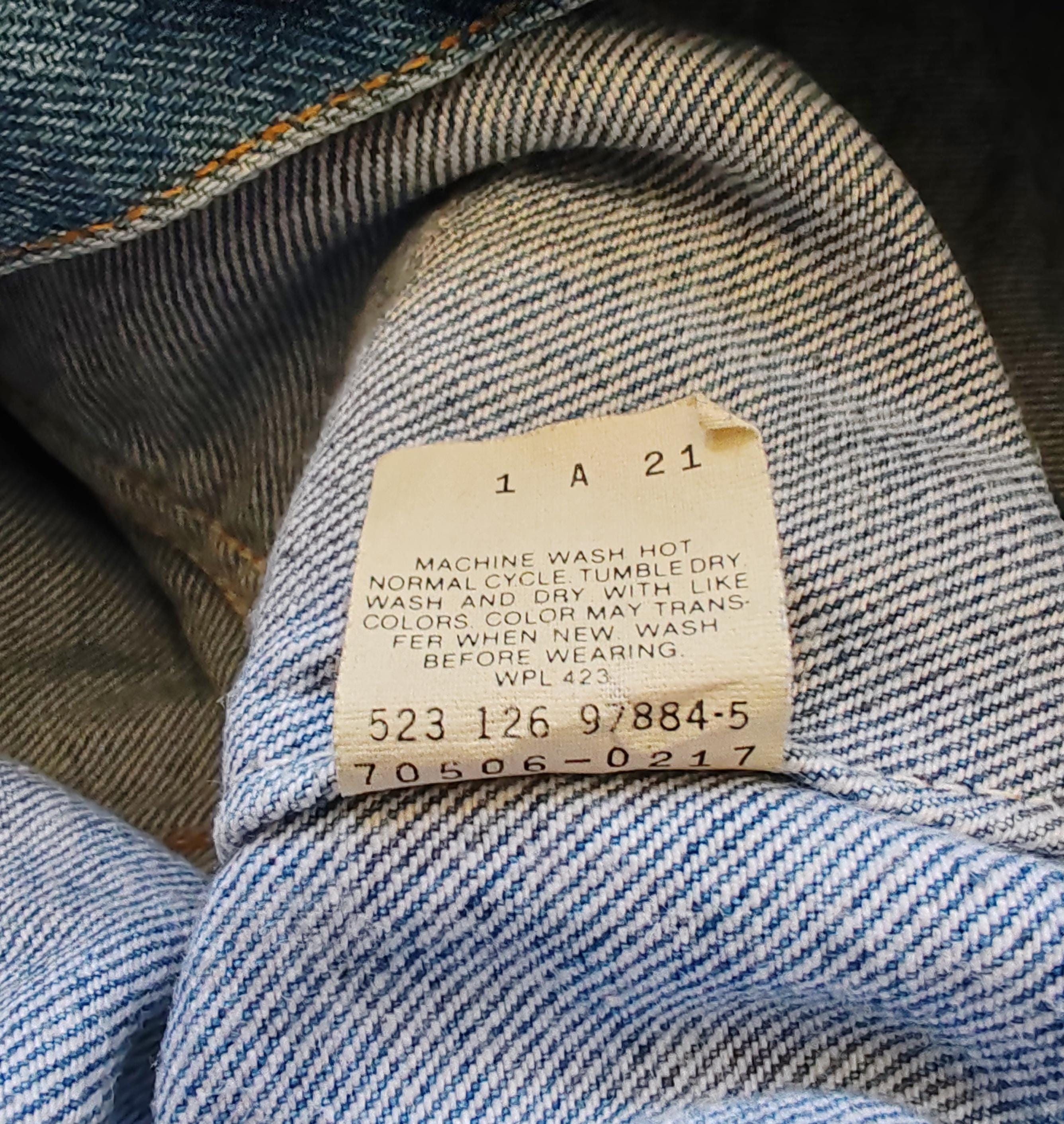 Vintage Levi's Denim Trucker Jacket 70506 0217 Jean Jacket