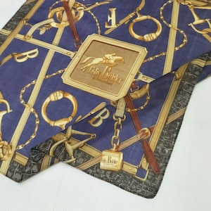 Vintage Felix Bühler of Switzerland Gold Chain Equestrian motive luxury Cotton 80s 90s handkerchief 18 x 18 Inches bandana pocketsquare