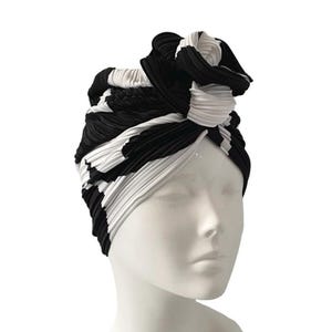 Black Pleated Turban - Etsy display picture 2