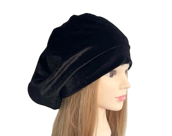 Green Velvet Beret Hat Stylish Slouchy Velvet Autumn Fashion  display picture 1