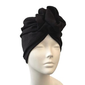 SMALL Black rosette women&#39;s hair turban, Thin retro vintage style turban hat, Soft ready made head wrap for women Stylish chemo turban scarf