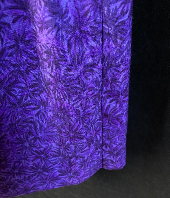 Beautiful Vintage Mandarin Collar Dress- Purple H… - image 10