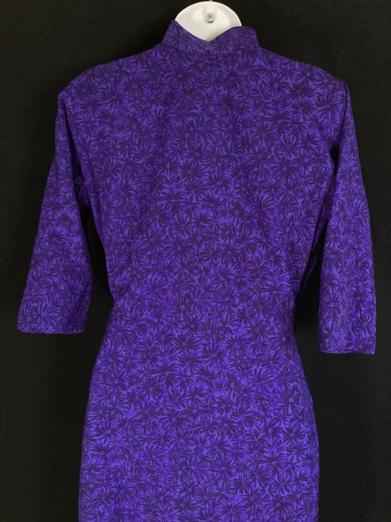 Beautiful Vintage Mandarin Collar Dress- Purple H… - image 2