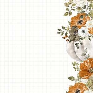 以下が含まれることがあります： 白いカボチャにオレンジと白の花、緑の葉、茶色の実がついたものが、白いグリッドの背景に描かれています。画像の下部には「@mamaplansonpaper」というテキストがあります。