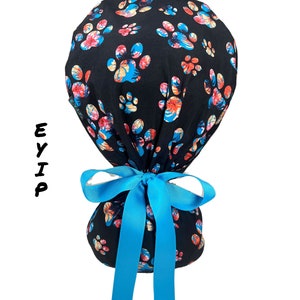 Ponytail scrub hat, veterinarian gift, ponytail scrub cap, surgery caps, scrub hats ponytail, ponytail scrub hats, paws on black