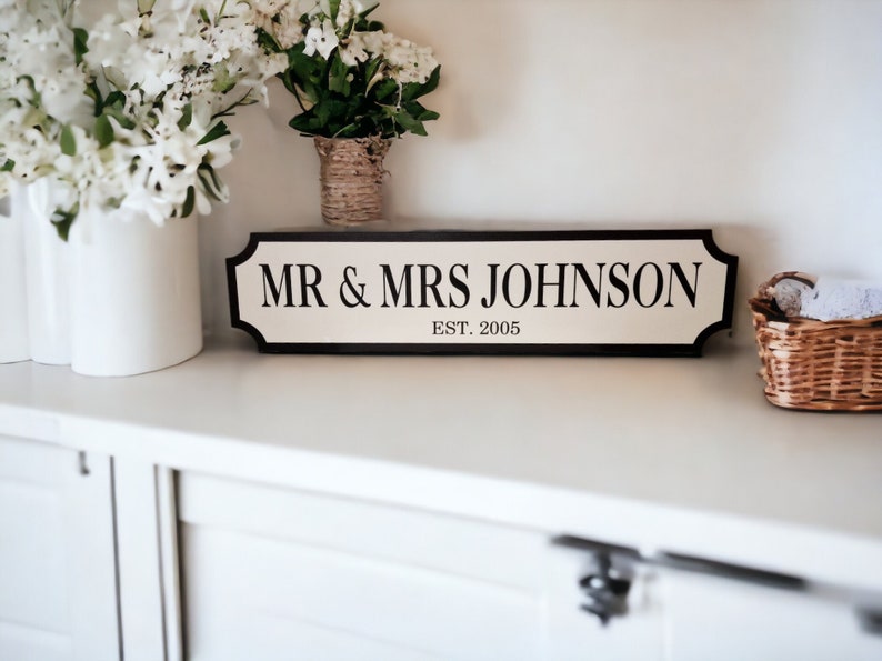 Personalised Mr & Mrs Wedding Name Sign - gift - Decoration - Plaque - Street sign - Railway - New couple - Gift - Present - Marriage