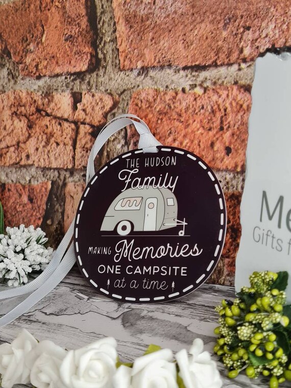Personalisierte hängende Kugel Ornament Wohnwagen Camping