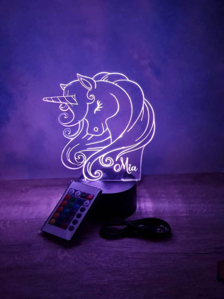 Luz personalizada de cambio de color de unicornio LED Dormitorio Luz  nocturna Lámpara de ilusión iluminación ambiental para niñas su propia  elección de texto Niños -  México