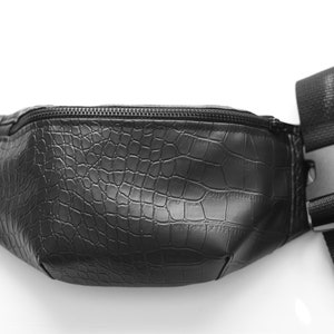 FOREST GREEN genuine crocodile Leather waist Bag/body /travel bag