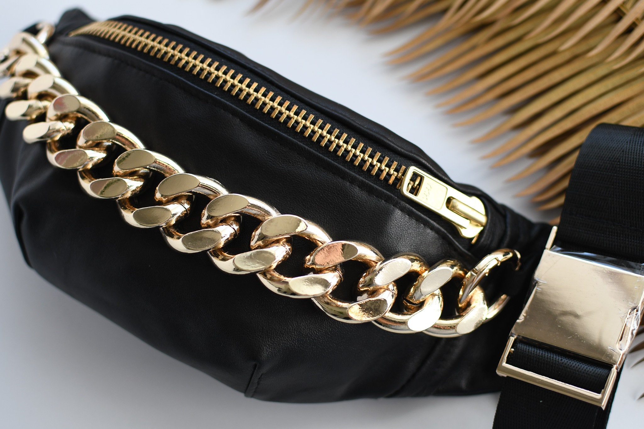 Best 25+ Deals for Chanel Fanny Pack
