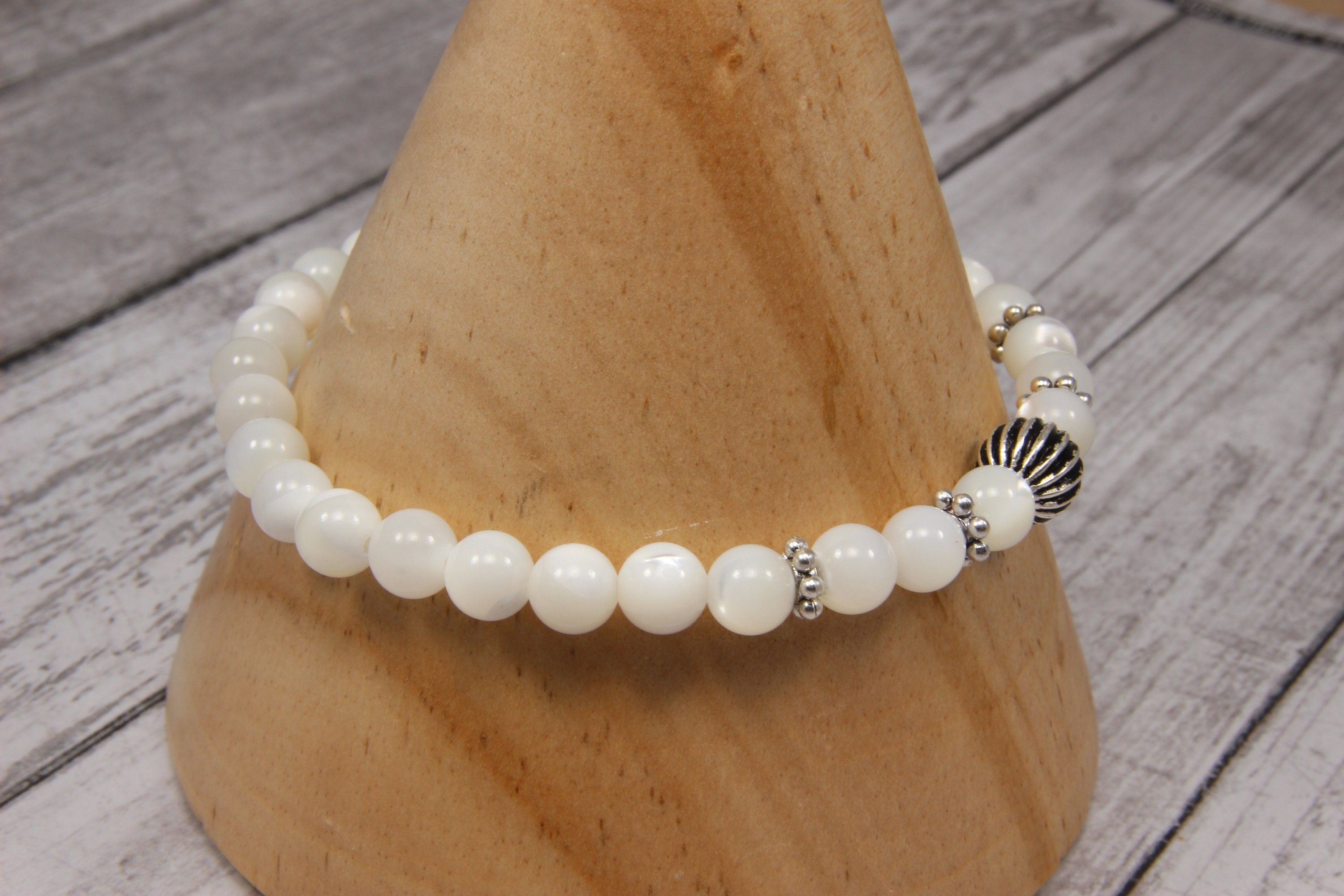 Mother of pearl braceletstretch bracelet for womengemstone Etsy