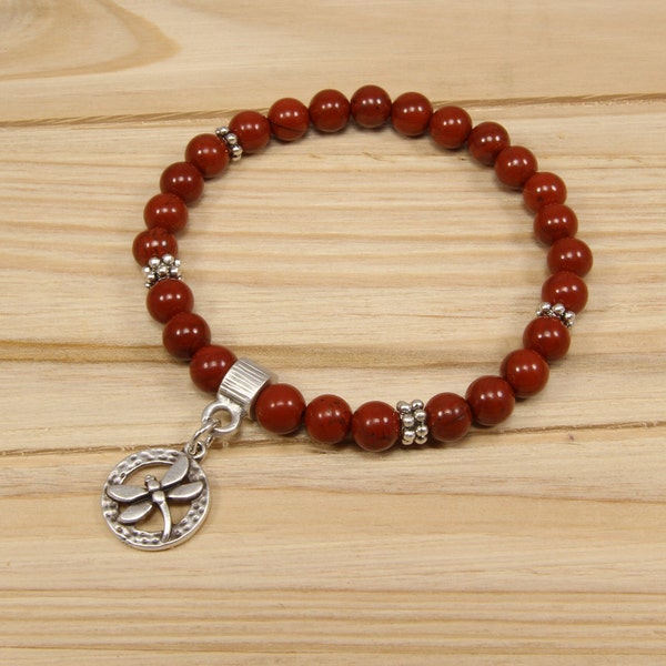 Bracelet en jaspe rouge avec breloque libellule