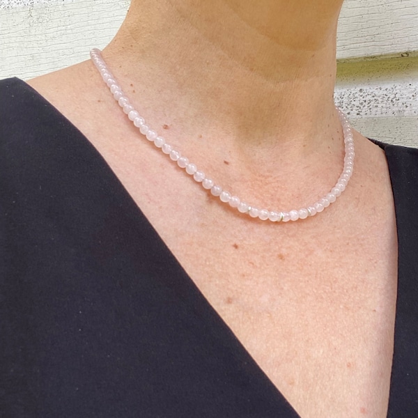 Rose quartz gemstone choker necklace