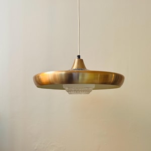 Danish 1960s vintage pendant light. Classic Danish Mid-century design