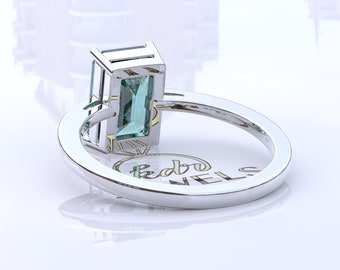 3.0ct シアンブルー ソリティア エメラルドカット モアッサナイト