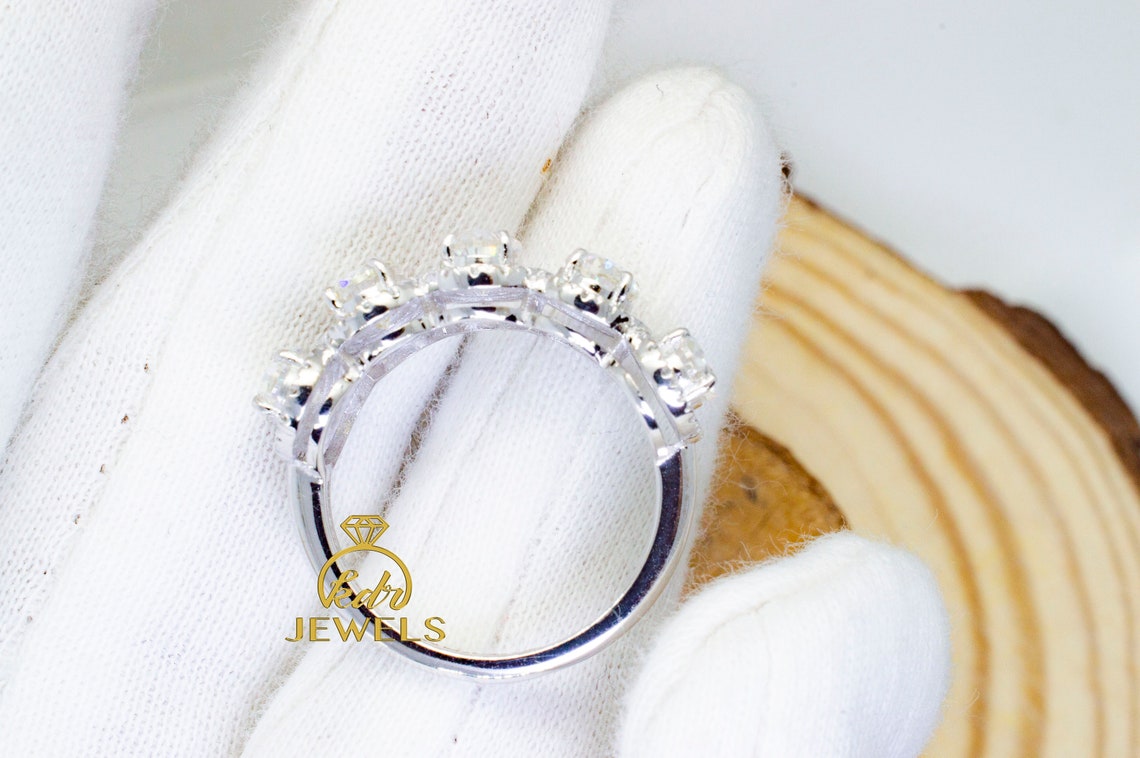 5 stone Moissanite Wedding Band 2.5ct Oval Moissanite Band | Etsy