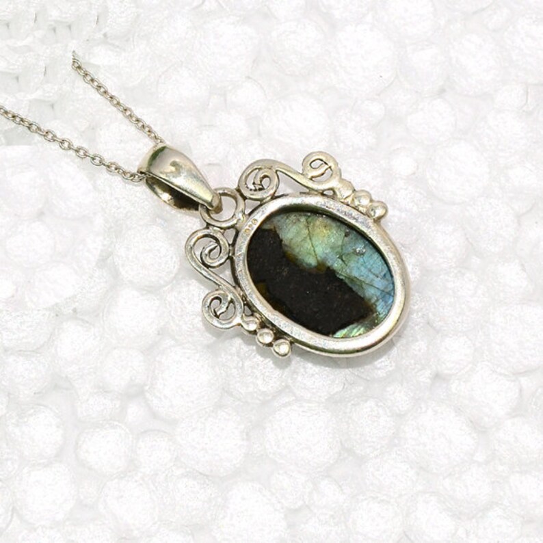 Gemstone Pendant, Wonderful Exotic Natural 925 Sterling Silver FLASHY LABRADORITE Pendant Designer Pendant Gift Pendant Unique Gemstone