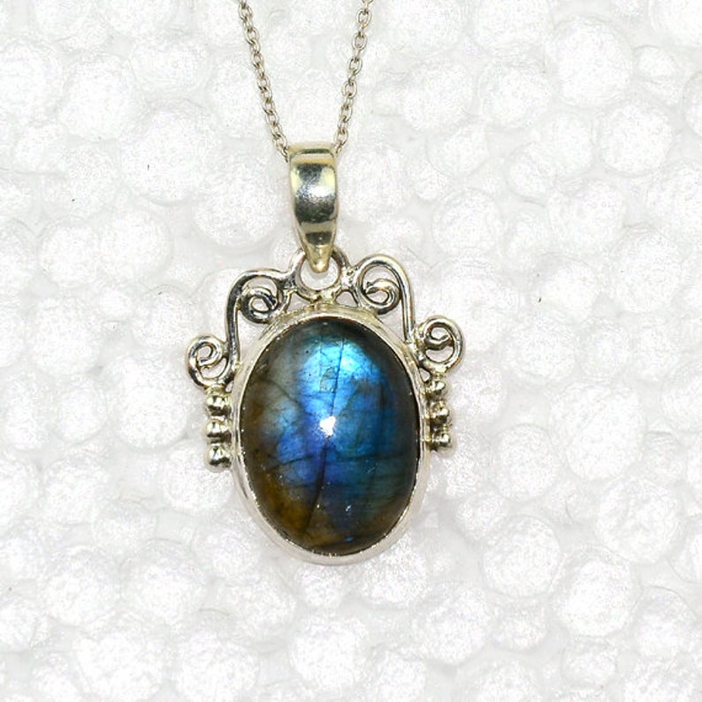 Gemstone Pendant, Wonderful Exotic Natural 925 Sterling Silver FLASHY LABRADORITE Pendant Designer Pendant Gift Pendant Unique Gemstone