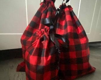Holiday Gift Bags | Christmas Gift Bag | Reusable Gift Bag | Check Prints | Santa Sacks | Christmas Gifts | Christmas Decor | Home Decor
