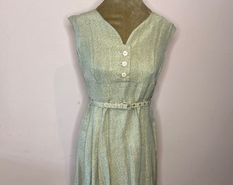 Vintage handmade 1950's or 60's petite day dress. 60's mini dress. UK 8