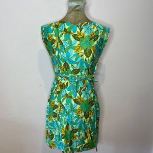 Vintage 50&#39;s or 60&#39;s handmade floral dress. UK 8