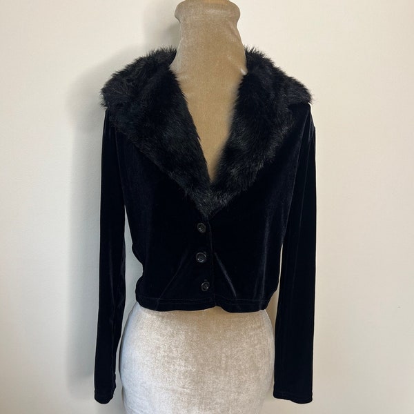 Vintage Y2K velvet cardigan with faux fur collar. Black velvet blouse with fur collar. UK 10 - 12