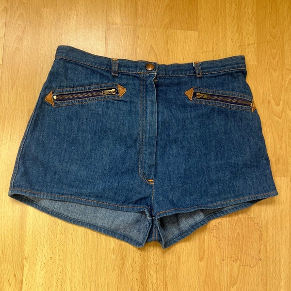 70's Denim hot pants, vintage 1970's St Michael denim shorts. UK 10 - 12